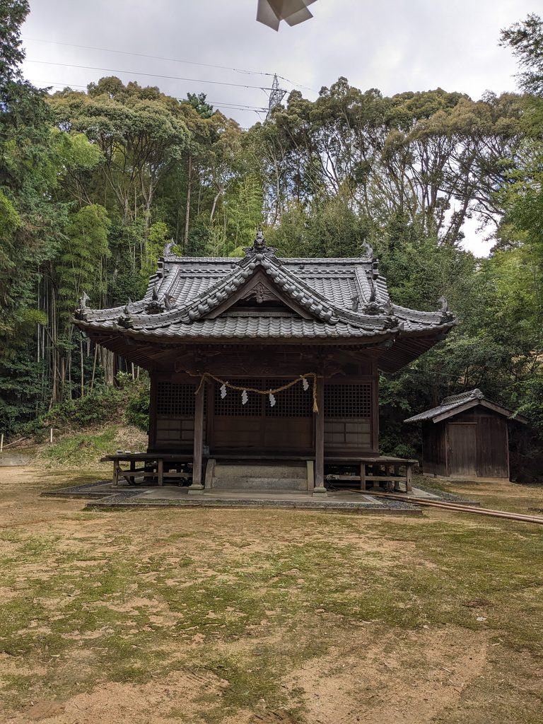 三島新宮神社を紹介する現地写真その1